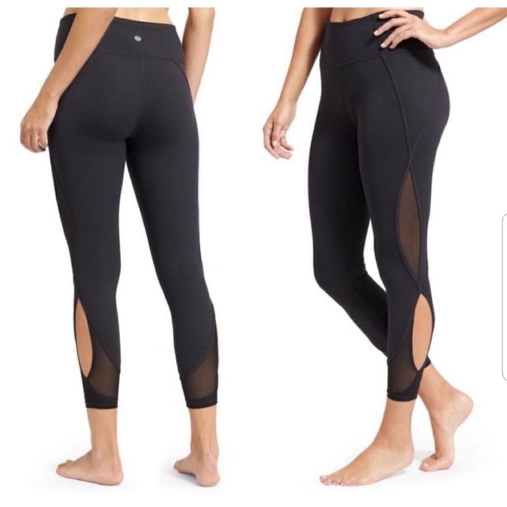 Athleta Size L Tall Black Salutation Cut Out Leggings